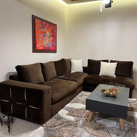 Petite Luxury Urban House Apartment Trikala  Bagian luar foto